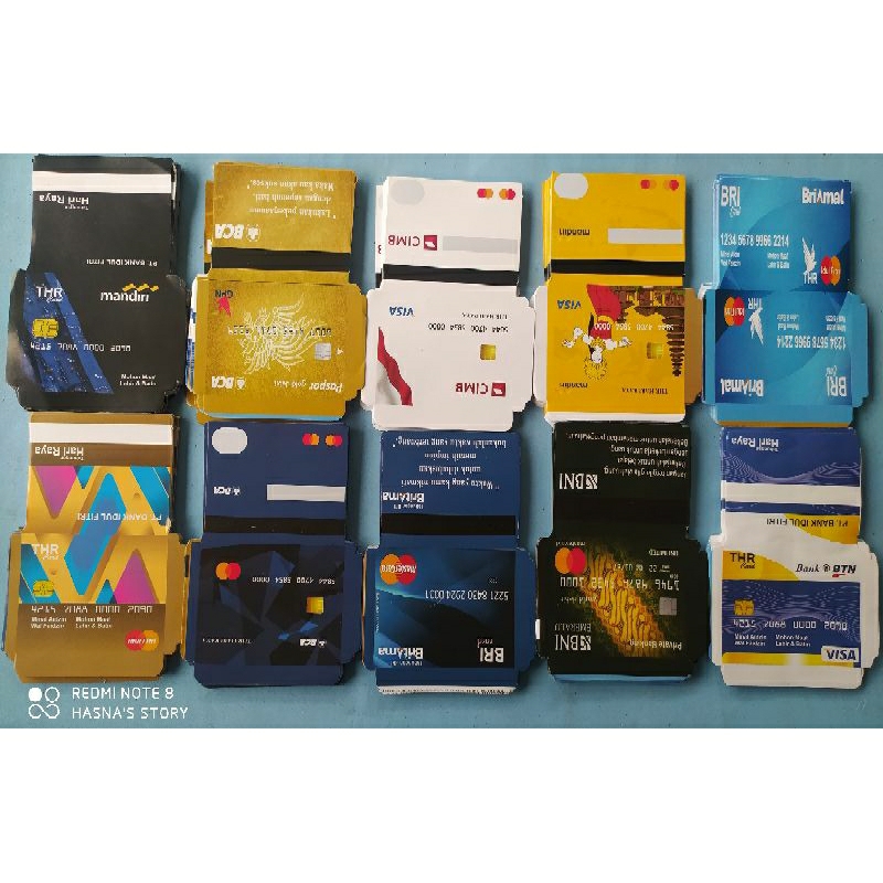 

AMPLOP LEMBARAN UKURAN M 500LEMBAR FREE PLASTIK [Motif random, sesuai Variasi yang dipilih]