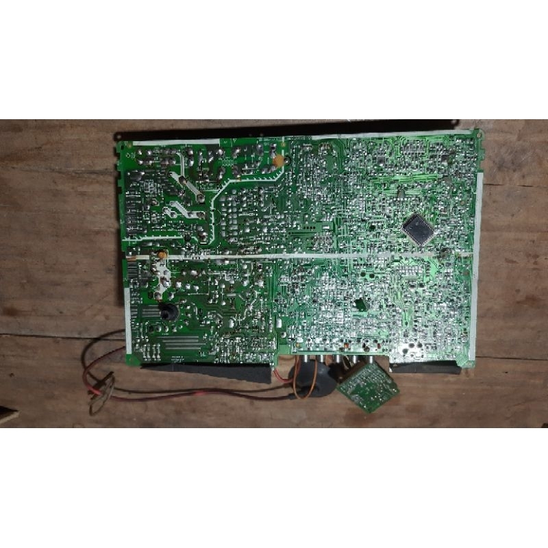 mesin tv polytron slim xbr