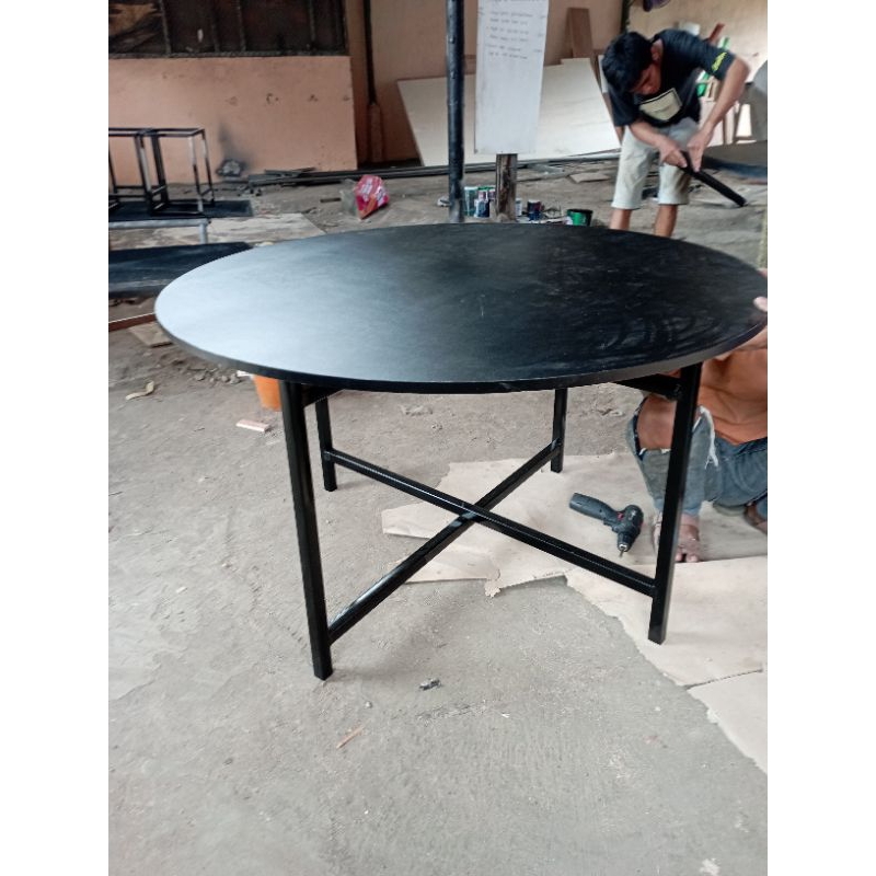 Meja bulat diameter 120