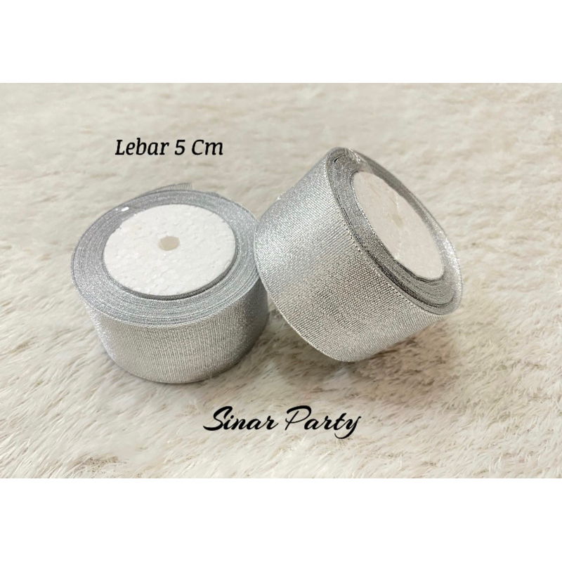 

Pita Glitter Roll Lebar 5 Cm