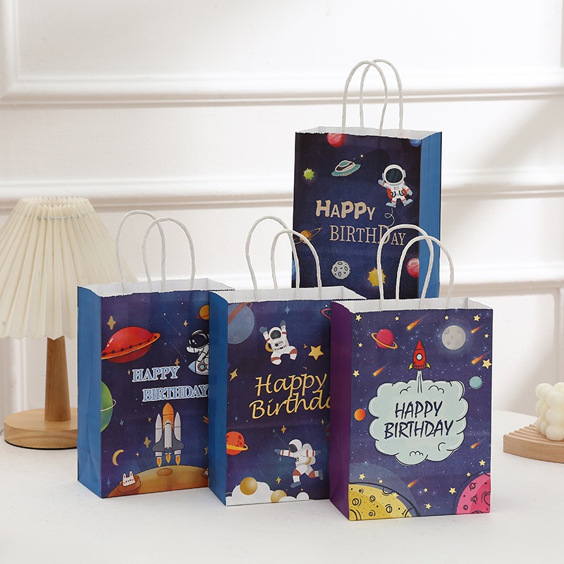 

Paperbag ASTRONOT goodie bag ultah anak cute / tempat snack hadiah Space theme 15x8x21cm