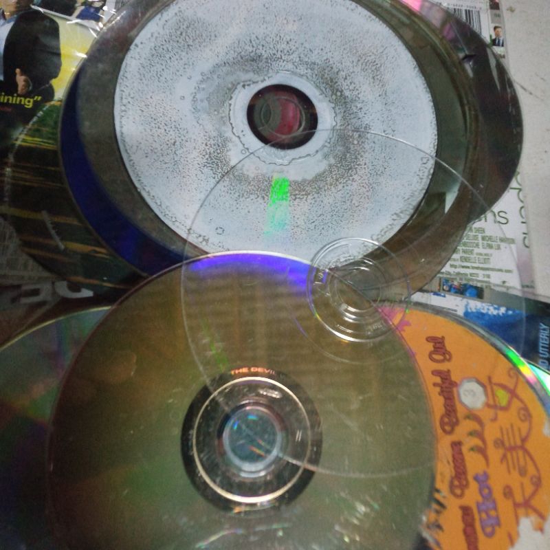 CD VCD DVD bekas untuk kerajinan tangan