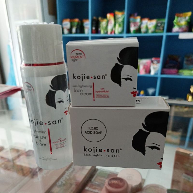 PAKET KOJIESAN LIGHTENING 3IN1 (SABUN135GR)