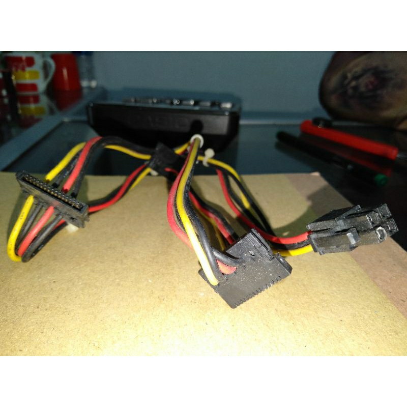 Kabel power sata Hp