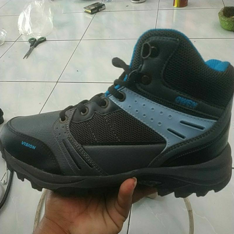 Sepatu Outdor Owen Vision