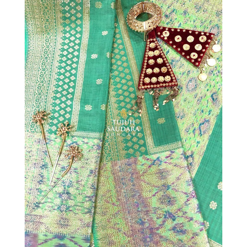 Tujuh Saudara Songket Palembang Warna Emerald