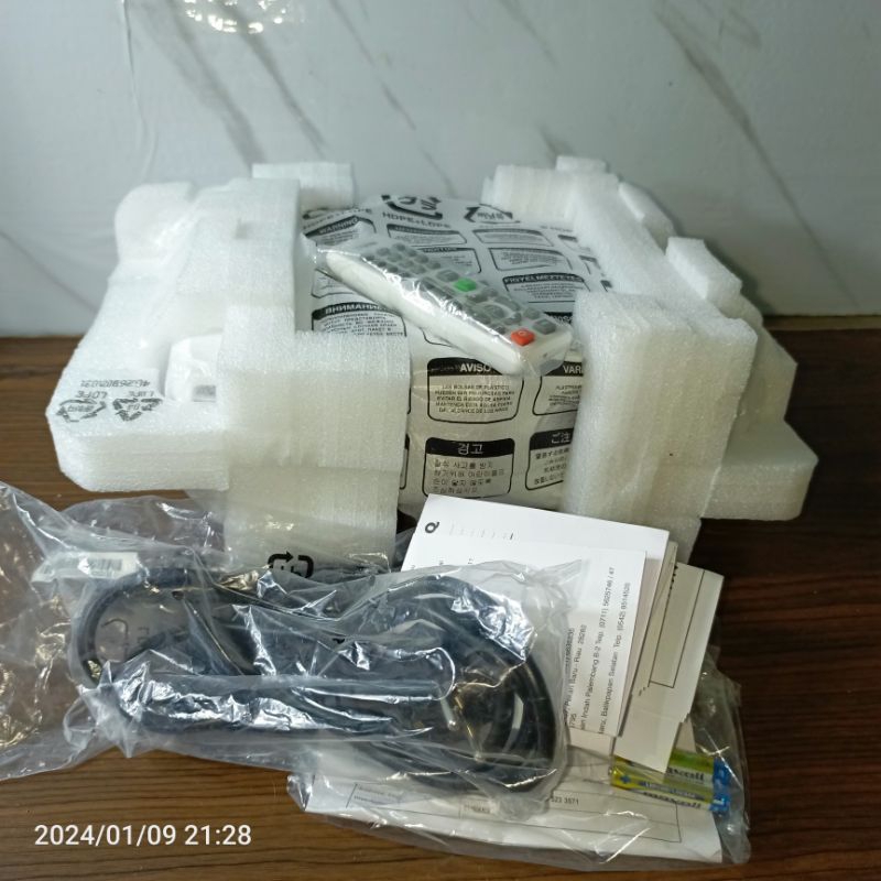 Proyektor Benq ED934