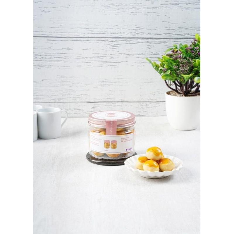 

Nastar Klasik - Golden Bite Delights