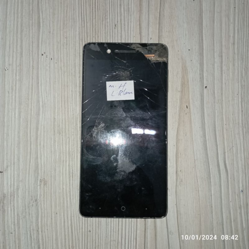 Mesin Handphone Polytron Prime 7s | P520 Normal unit
