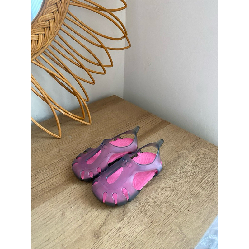 NABAIJI SEPATU KOLAM ANAK DECATHLON