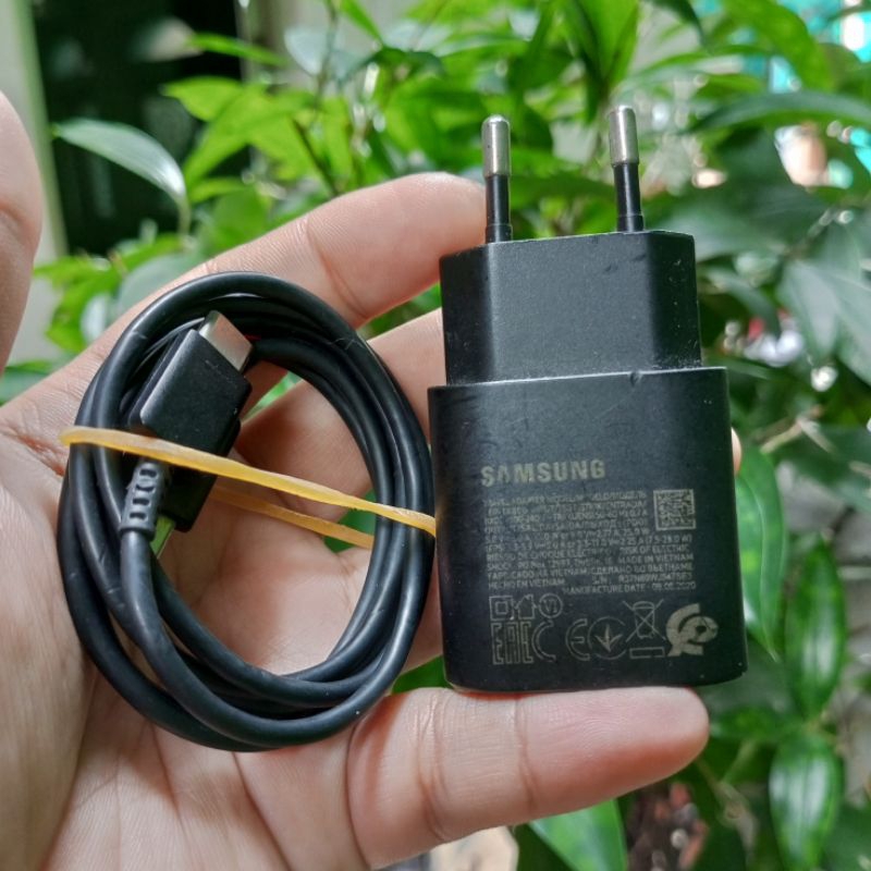 Charger Samsung 25 Watt copotan Second M23 A53 M33 S21 dll Hitam C to C