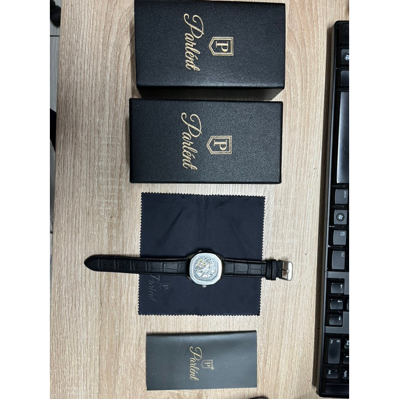 Parlent smartwatch