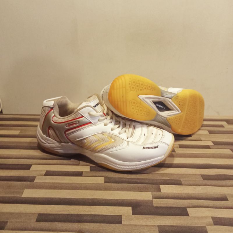 Sepatu Kawasaki K0003 size 40 inshole 25 cm Badminton bekas Good Original Terjamin