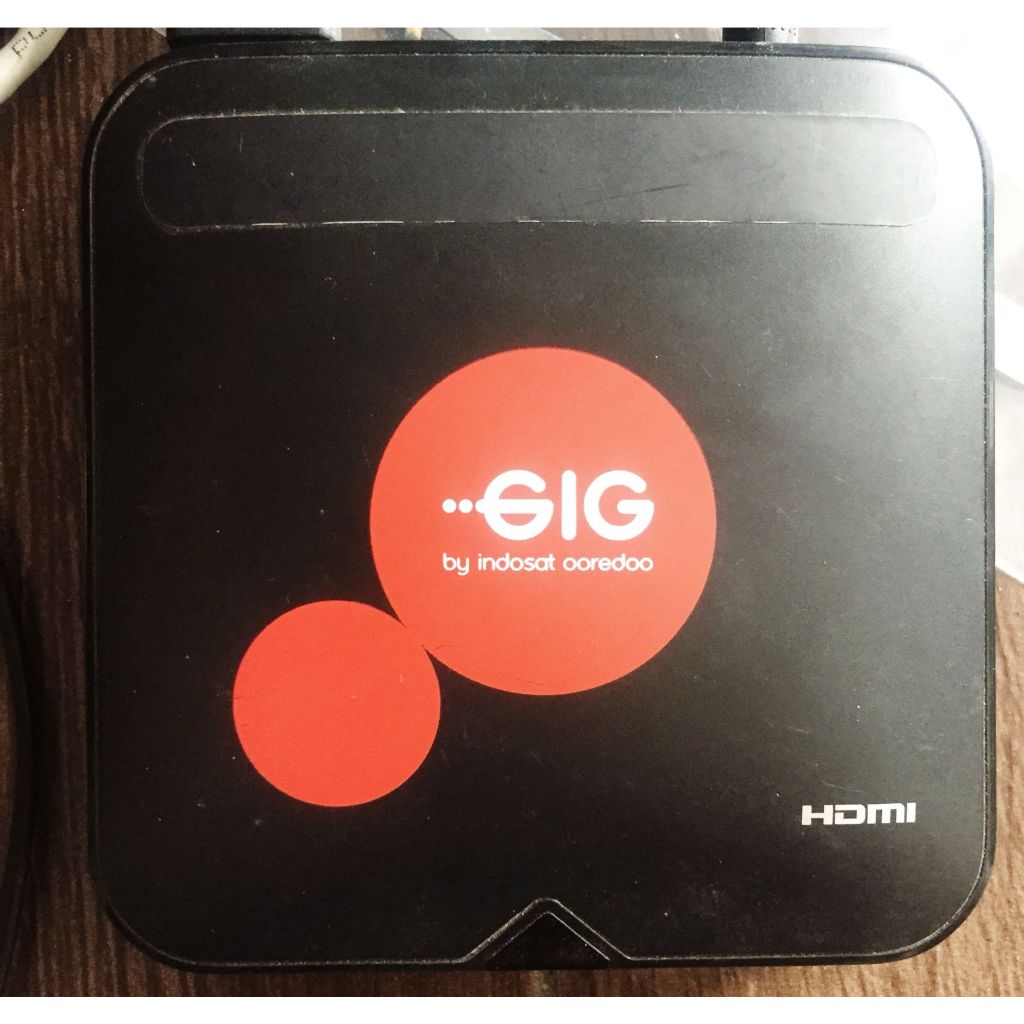 STB ANDROID TV BOX EIG HG680P