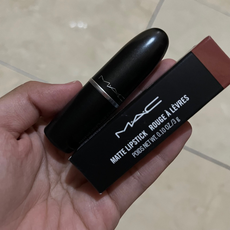 PRELOVED MAC LIPSTICK SHADE VELVET TEDDY