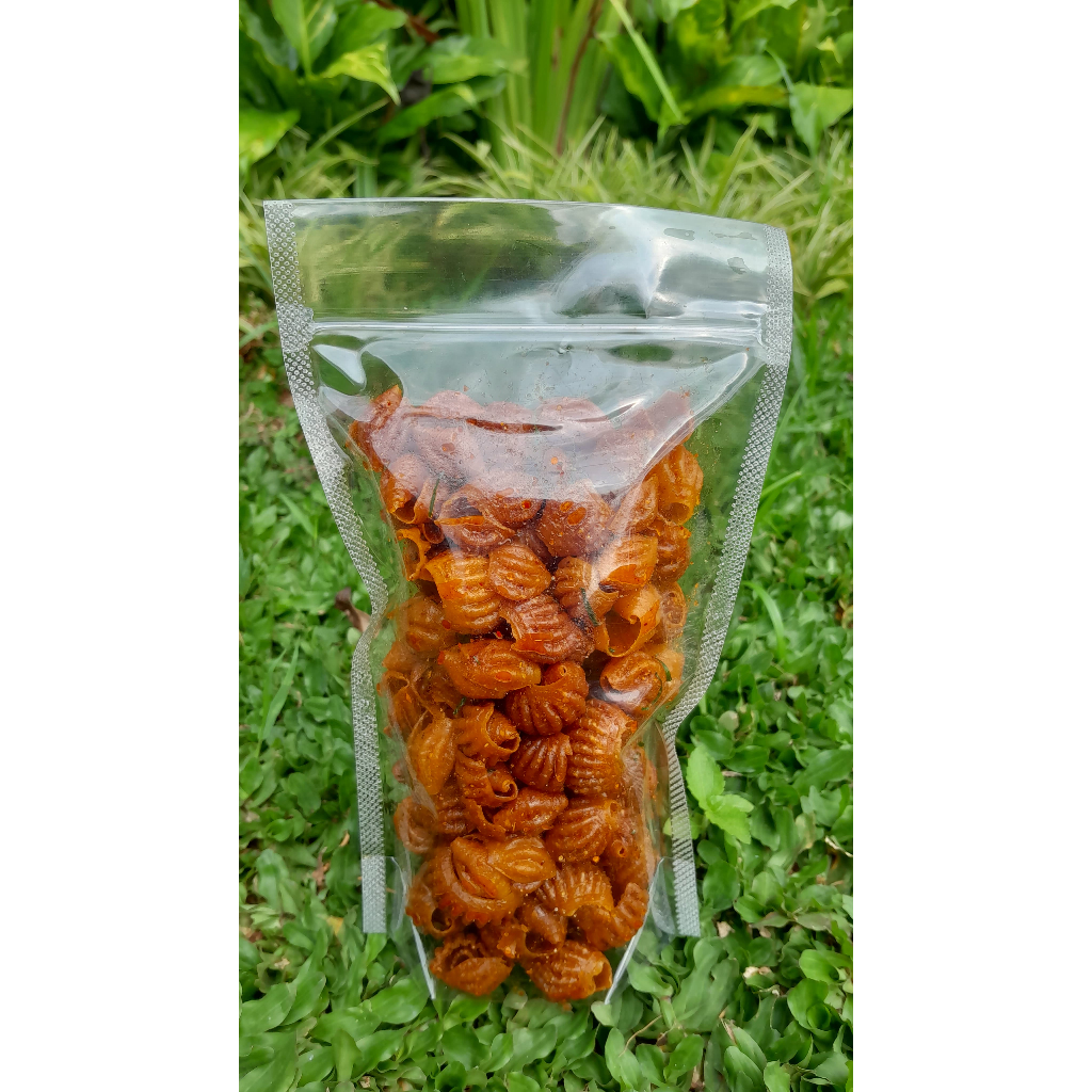 

Makaroni Kerang / Keripik Kerang Viral Khas Tasikmalaya Renyah Tidak Keras Rasa Original Pedas Extra Pedas Isi 100gram Best Seller Kerang Goreng Cemilan Enak Renyah Gurih