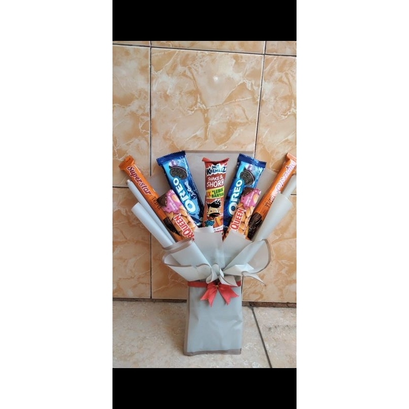 

bucket snack edisi ultah/graduation/dll Free kartu ucapan