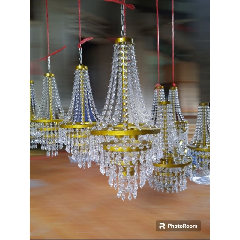 lampu kristal gantung  size 30×60 cm. ccok untuk dekorasi wedding