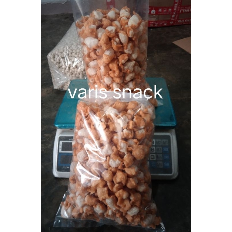 

RiDn Siomay mini kering khas Bandung/Soker/2kg gurih renyah (bubble wrap+kardus+fragile)