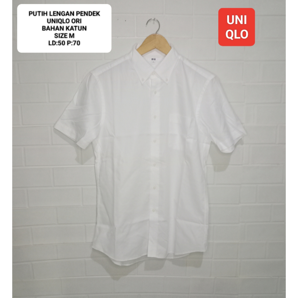 KEMEJA PUTIH UNIQLO ORI SIZE M LENGAN PENDEK BAHAN KATUN