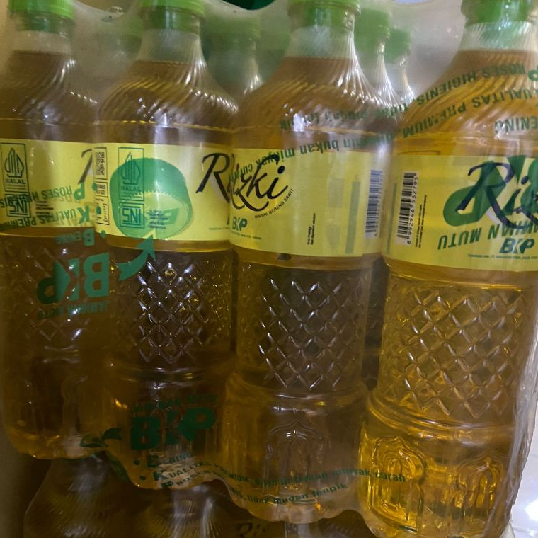 

MINYAK GORENG RIZKI 850ml 1 KRAT ISI 12