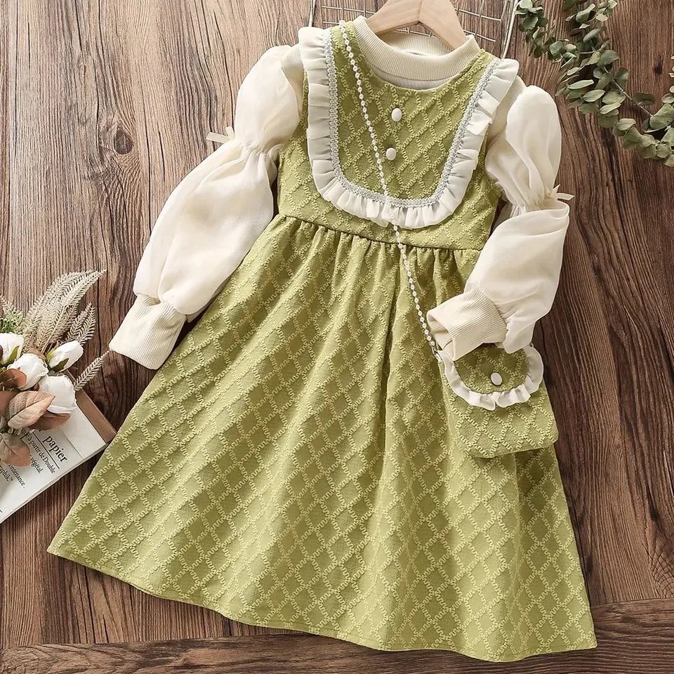 Dress Beludru Anak Perempuan Usia 1-4 Tahun | Dress Anak Cewek Sweet Beludru Model Dada Rempel Lenga