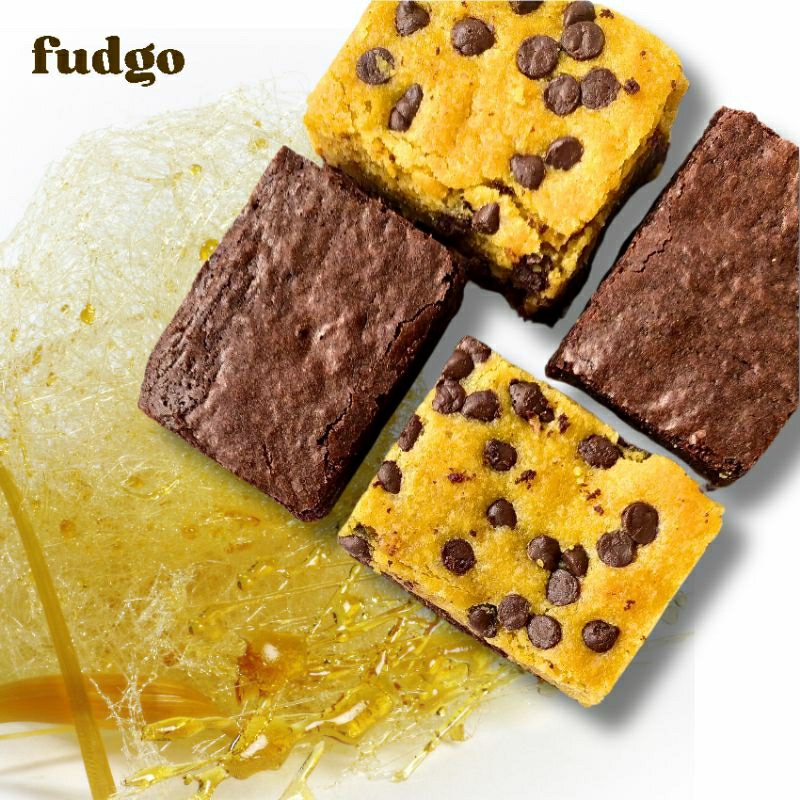 

FUDGO MIX FUDGY BROWNIE SANDWICH Salted Caramel Choco Pecan Sotf Baked Cookie Dough