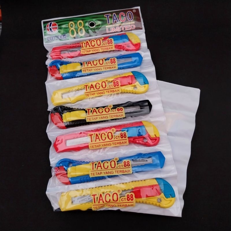 

(1 renteng) Cutter Taco 88 / Cutter Besar