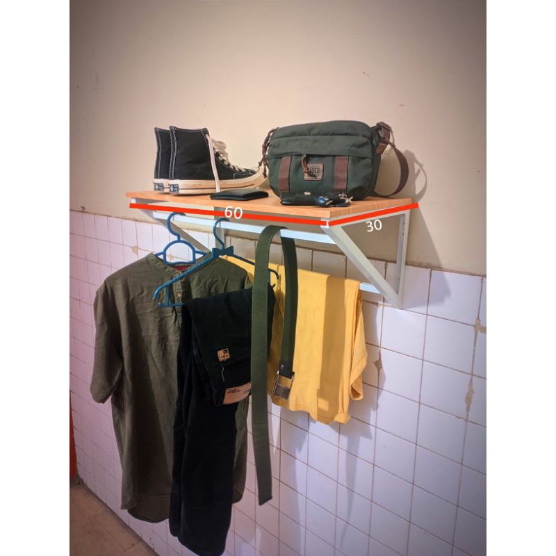 gantungan baju dinding besi minimalis