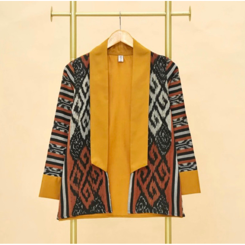 Cardigan Tenun Kuning Kunyit / Blazer tenun / Outer tenun / Outfit kantoran / ootd kantor / Blazer k