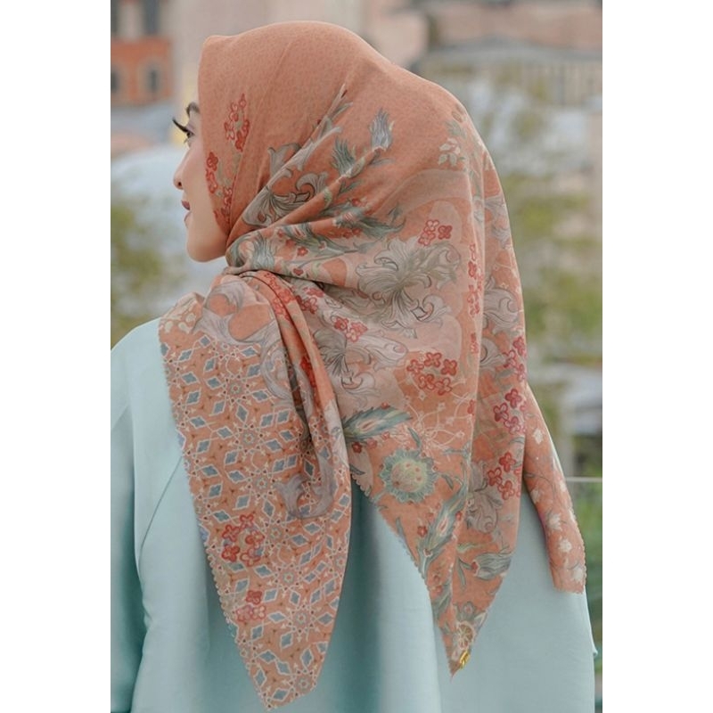 Buttonscarves Topkapi Pumpkin