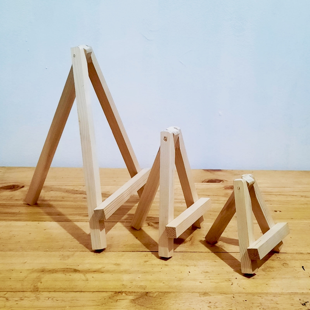 

Stand Kayu Mini Easel Mini Kayu Holder Foto Kayu Untuk Hiasan Wooden Tripod Stand Canvas Standing Penyangga Sandaran Dekorasi Rumah Ruangan Prewed Wedding