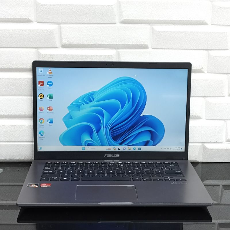 LAPTOP ASUS VIVOBOOK M409DA AMD RYZEN 5 3500U 8GB SSD 256GB LIKENEW