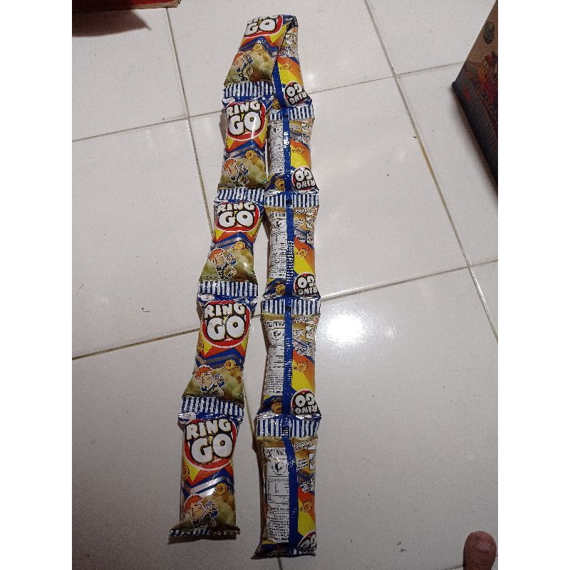 

Snack gurih ringgo 1 renceng isi 10 pcs