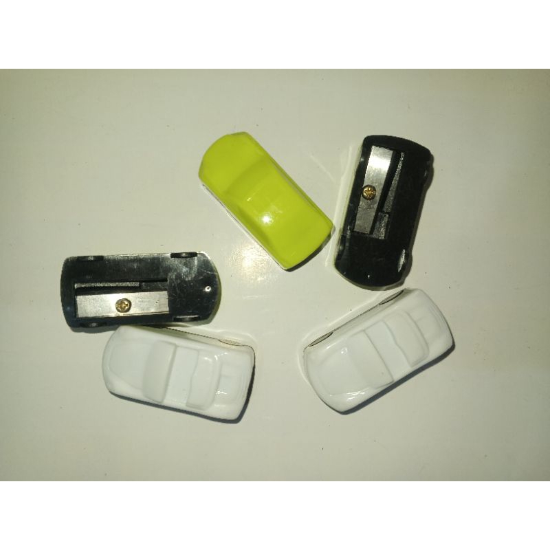 

Rautan Pensil bentuk mobil