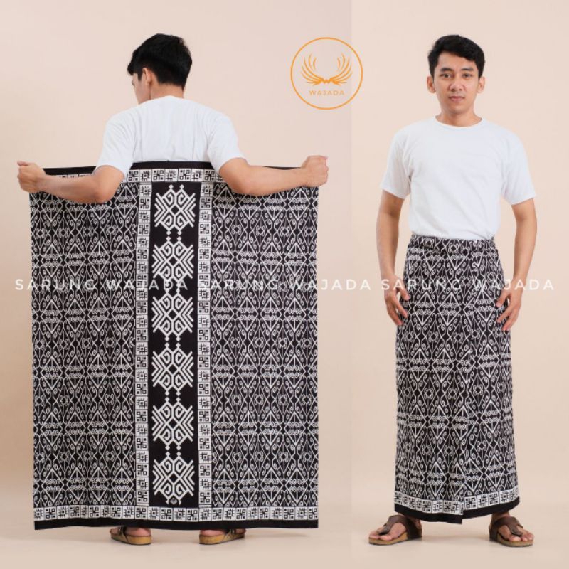 SARUNG BATIK MOTIF TOMBAK  PUTIH