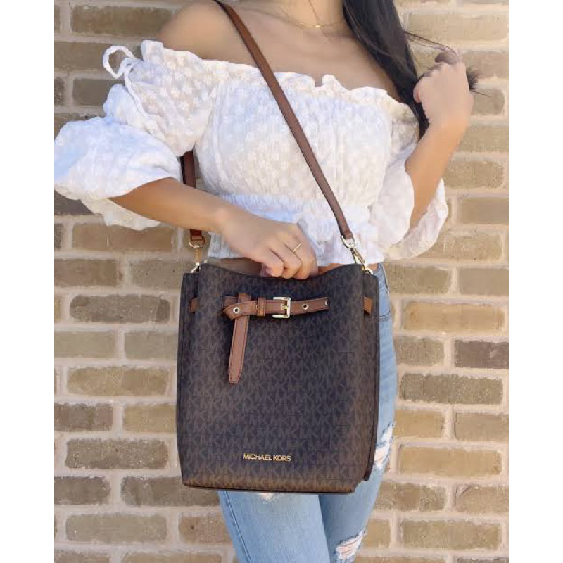 MK EMILIA BUCKET BAG BROWN