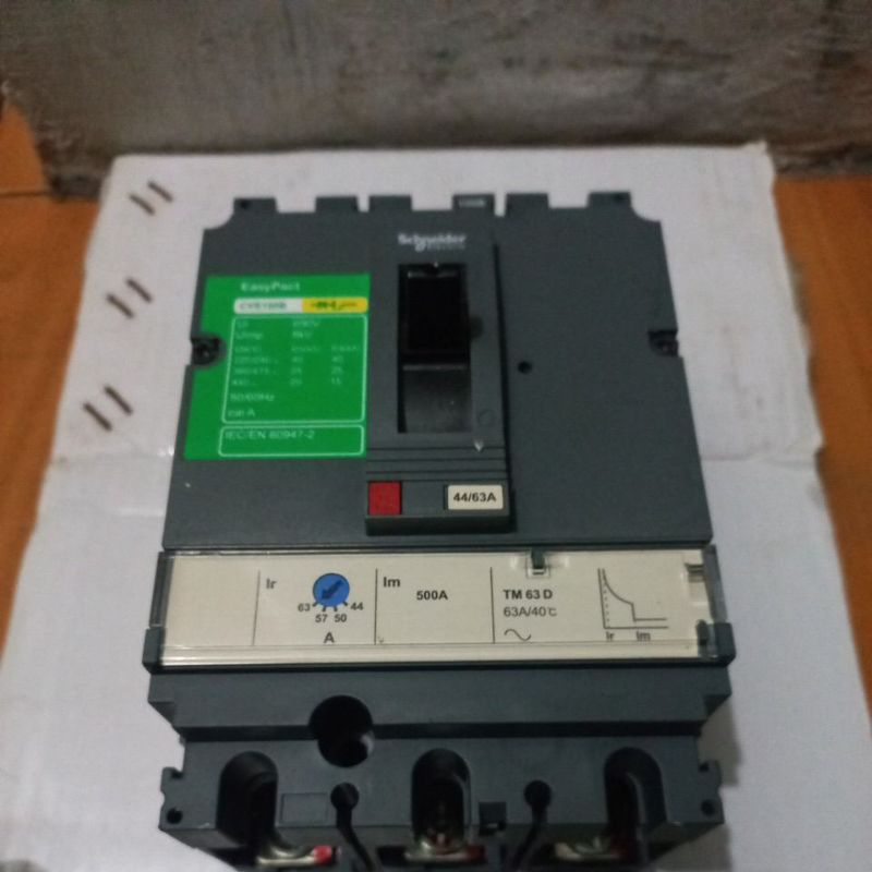 MCCB CVS 100B 3P 63A Schneider original