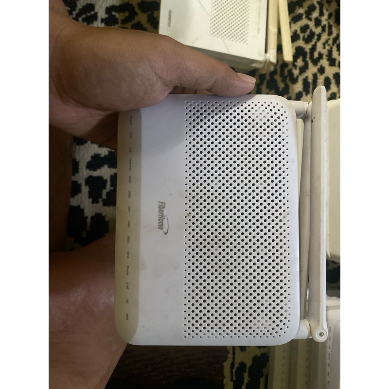 MODEM Fiber home 5g dan new yang kecil