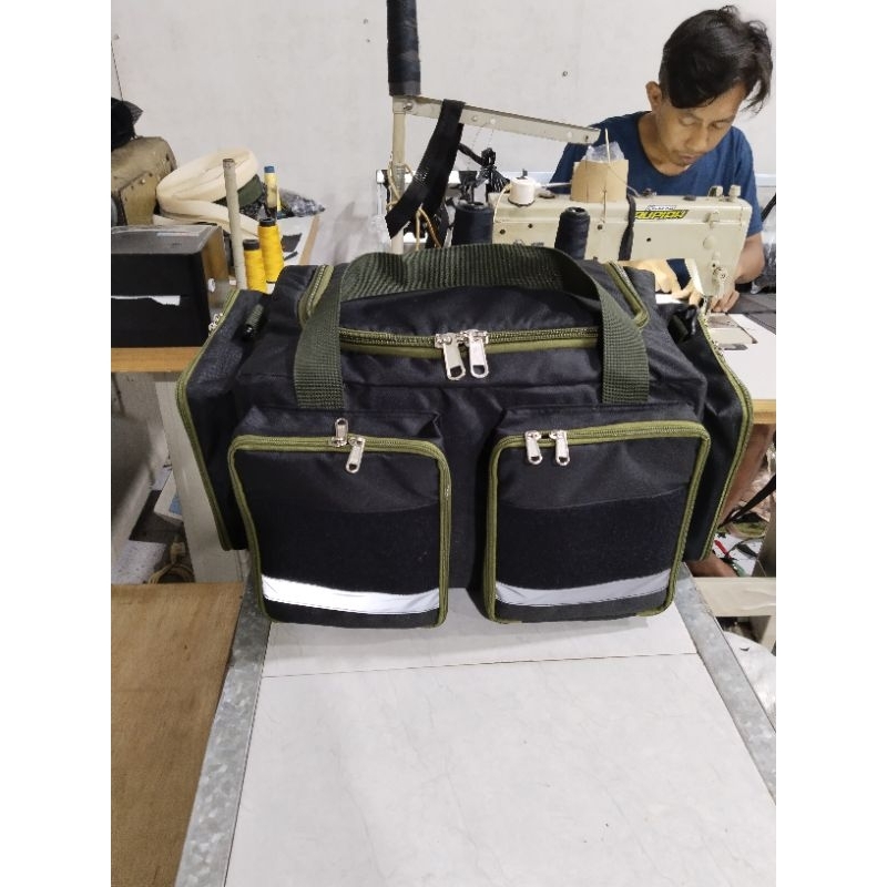 tas medis emergency kit tas alat kesehatan kotak obat