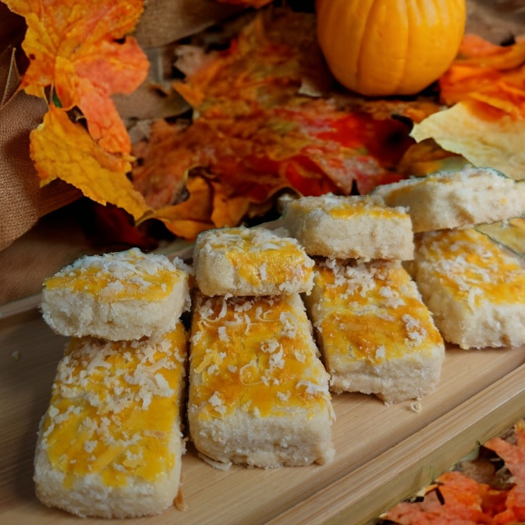 

Kue Kastengel | Fresh Homemade by Liza's Cookies