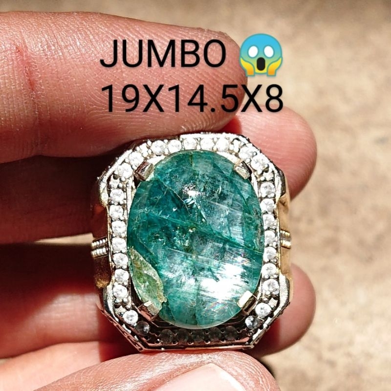 NATURAL GREEN SAFIR SAPHIRE SAPPHIRE STAR CORUNDUM BATU PERMATA NATURAL BATU blue safir saphire sapp