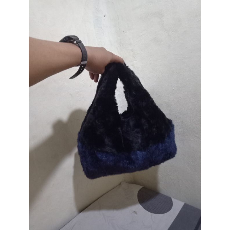 Tas Pesta Bulu Zara