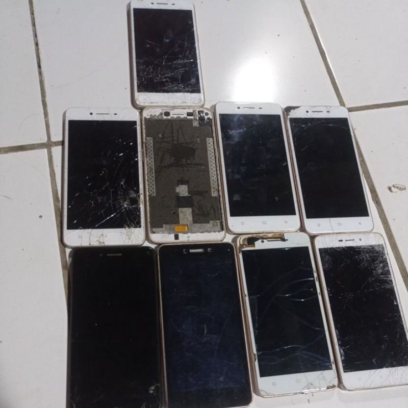 oppo a37 minus lcd batre ada pisik segitu ada nya part segitu ada nya sinyal aman tested kalo ada po