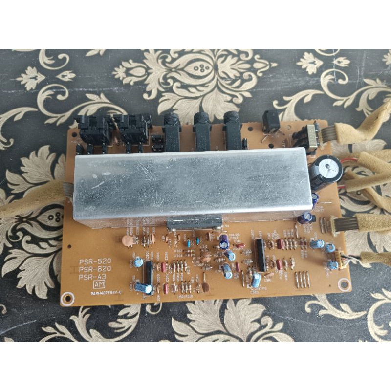 Termurah  pcb power keyboard yamaha PSR-520/620 kondisi masih normal dan original