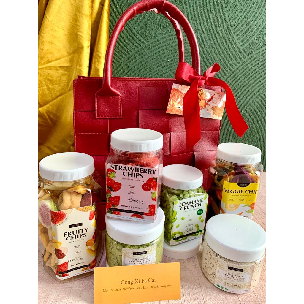 

Hampers Imlek - CNY Hampers - Hand Bag Hampers - Healthy and Nutritious Snack Gift