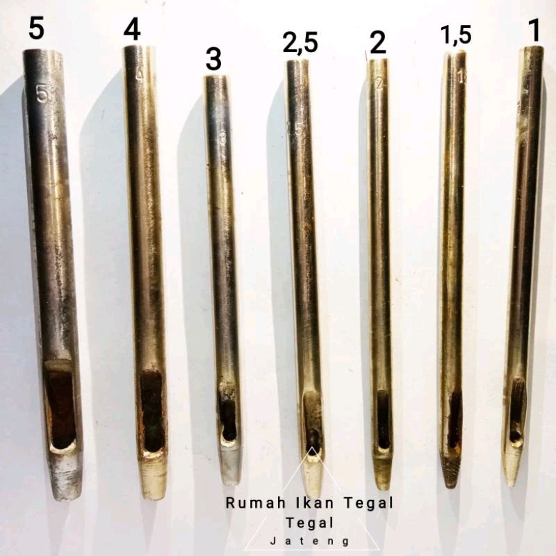 

Plong Pembolong Bulat 3,5 mm