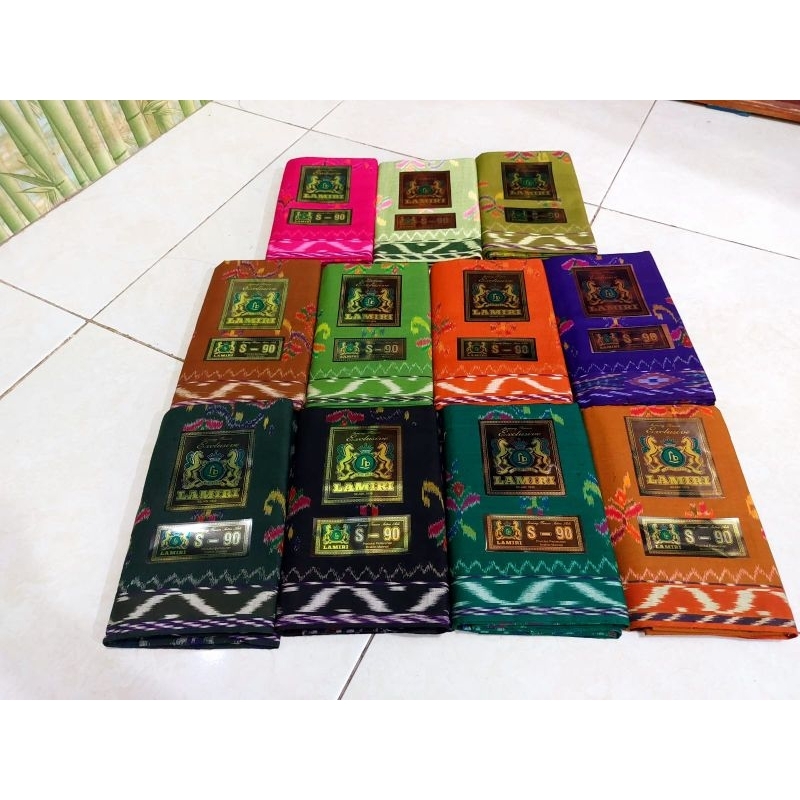 SARUNG LAMIRI SUTRA BASAH