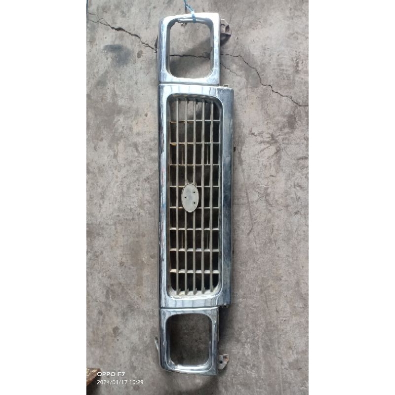 Grill Daihatsu Feroza chrome original