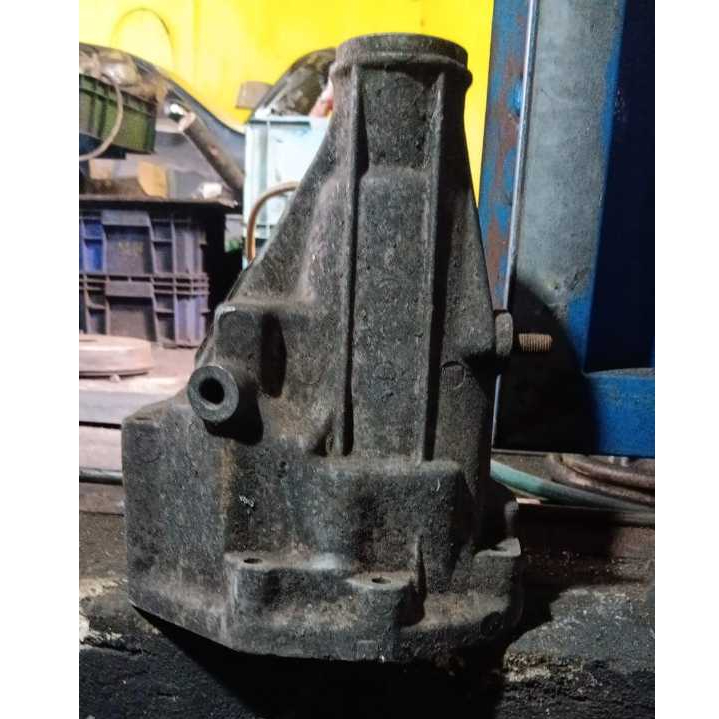 Buntut Congcot Transmisi Persneling Mitsubishi L300 Diesel Copotan